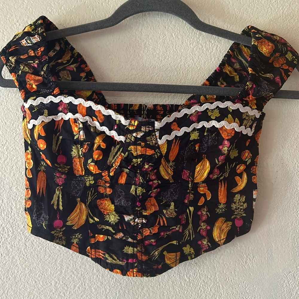 Vegetable and fruit corset style top